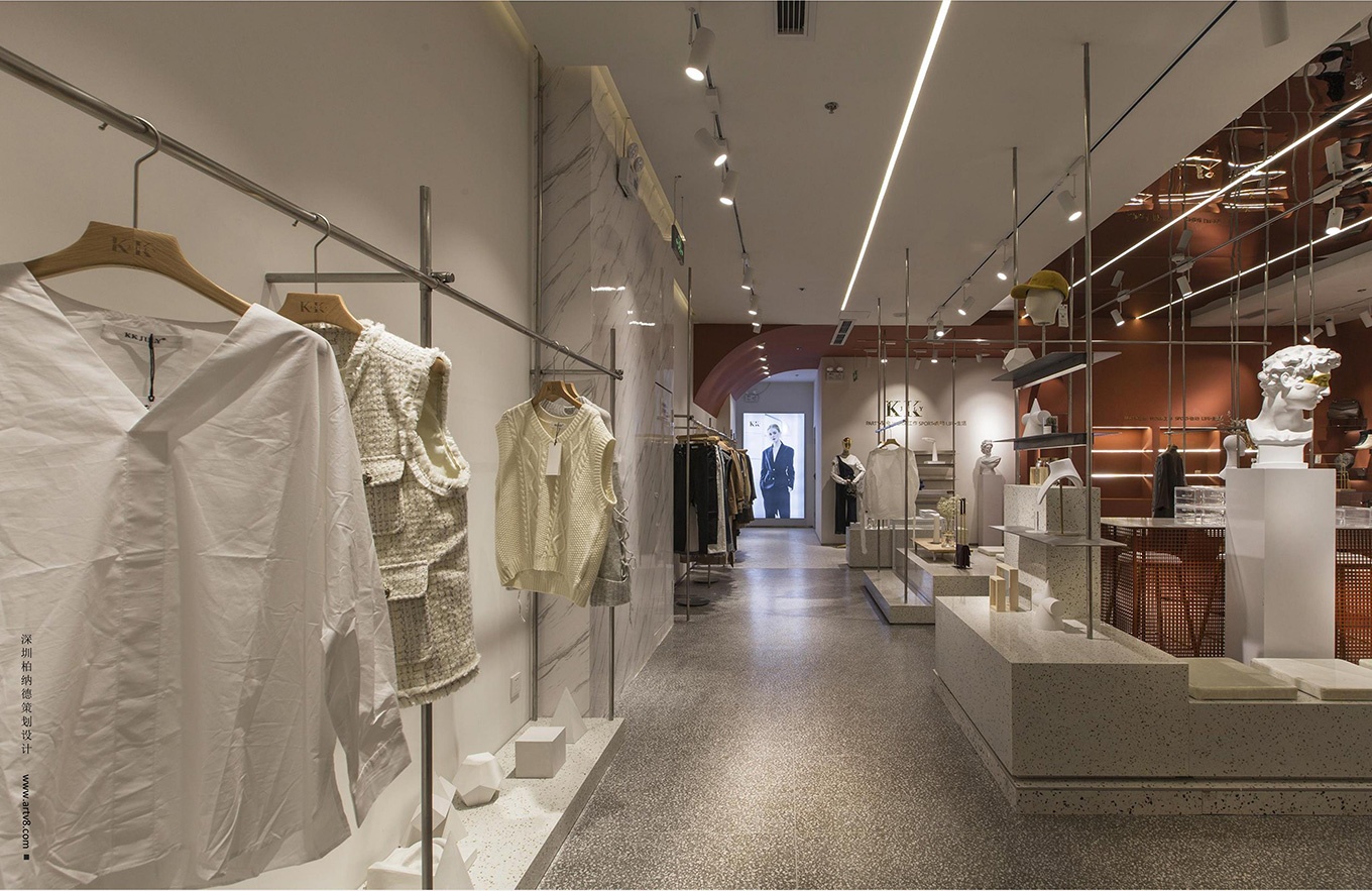 68平米女裝專賣店裝修設(shè)計效果圖